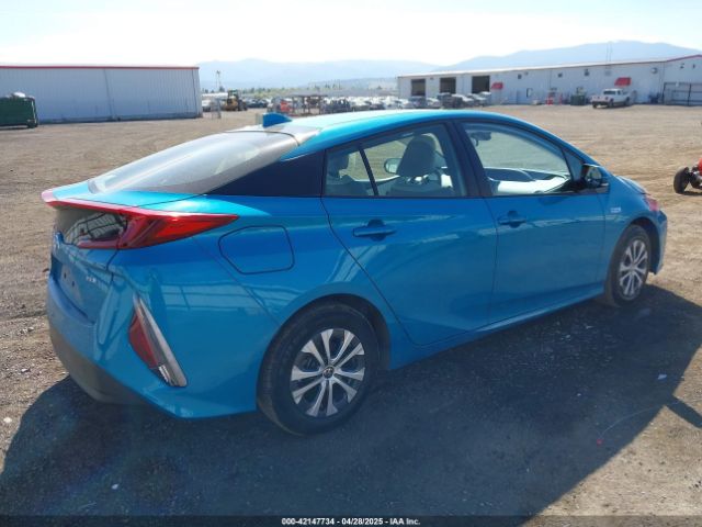 JTDKAMFP7N3198440 Toyota Prius Prime Xle