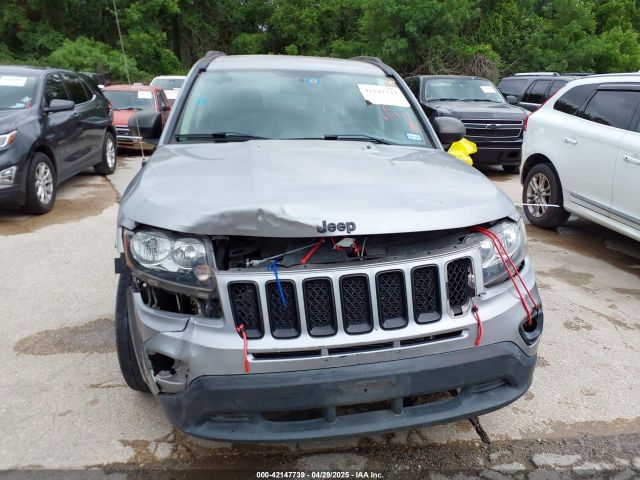 1C4NJCBA3ED769764 Jeep Compass Altitude