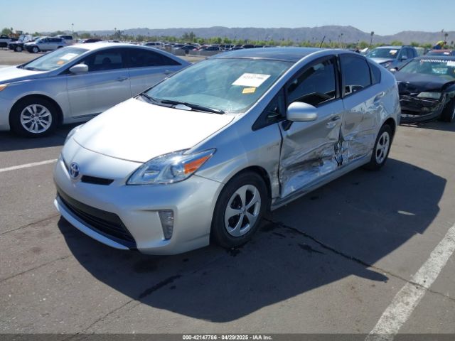 JTDKN3DU2F1899374 Toyota Prius Four