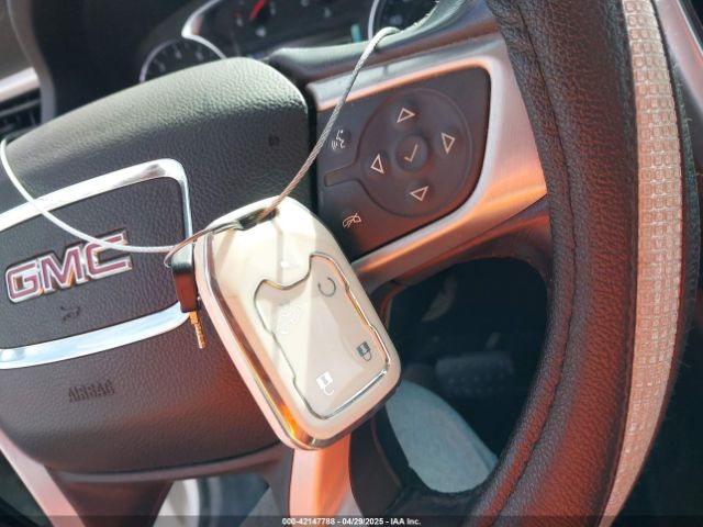 2019 GMC ACADIA 1GKKNULS5KZ236581 Photo 10