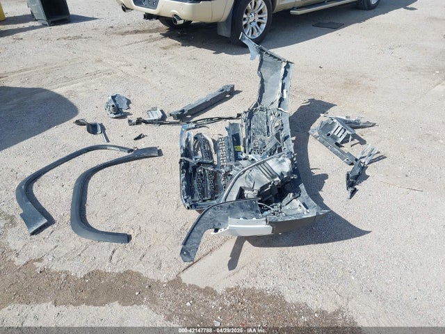1GKKNULS5KZ236581 GMC lgx - direct injection, variable valve timing, alum, gen 2