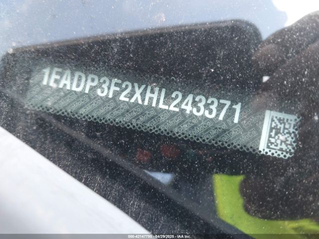 1FADP3F2XHL243371 Ford FOCUS SE