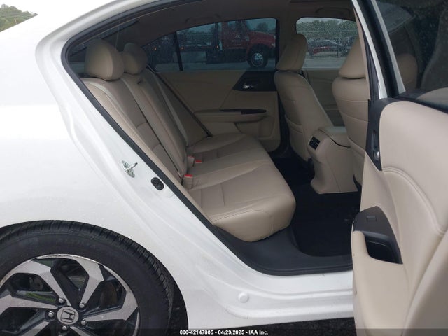 1HGCR3F0XGA000850 Honda Accord Ex-l V-6