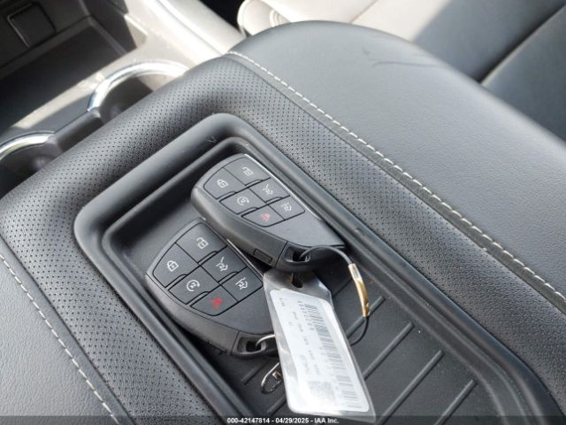 1GNSCFKD6RR304985 Chevrolet Suburban 2wd Premier