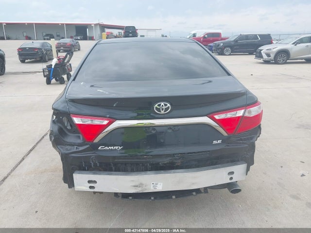 4T1BF1FK4HU352360 Toyota CAMRY SE