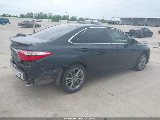 4T1BF1FK4HU352360 Toyota CAMRY SE