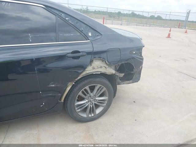 4T1BF1FK4HU352360 Toyota CAMRY SE