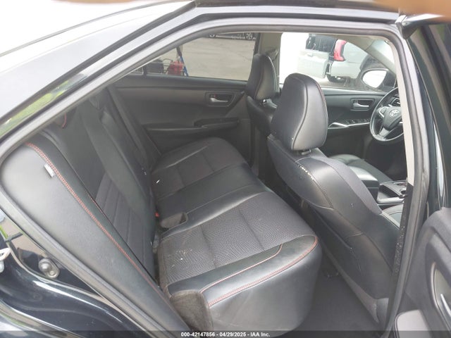 4T1BF1FK4HU352360 Toyota CAMRY SE