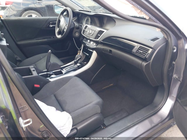 1HGCR2F38HA148789 Honda ACCORD LX