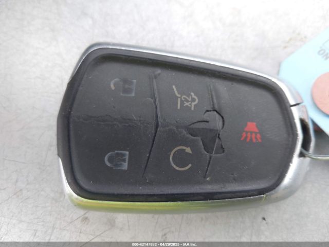 3GYFNBE36GS519495 Cadillac Srx Luxury Collection