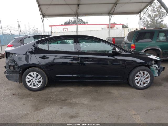 5NPD74LF1HH205121 Hyundai ELANTRA SE