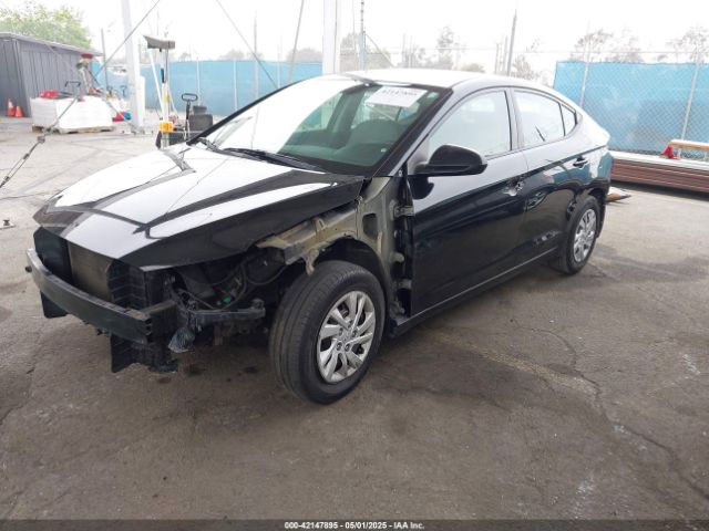 5NPD74LF1HH205121 Hyundai ELANTRA SE