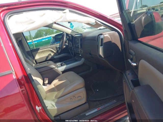 2018 CHEVROLET SILVERADO 1500 3GCUKREC1JG305717 Photo 4