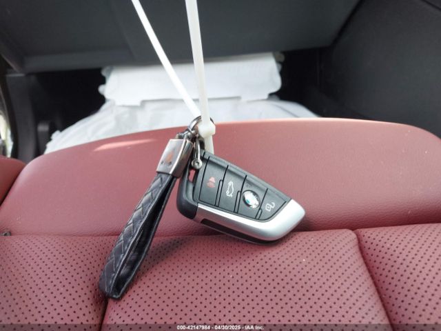 3MW69CW06S8F01988 BMW 3 Series 330i