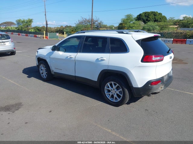 1C4PJLCB5GW206920 Jeep 2016