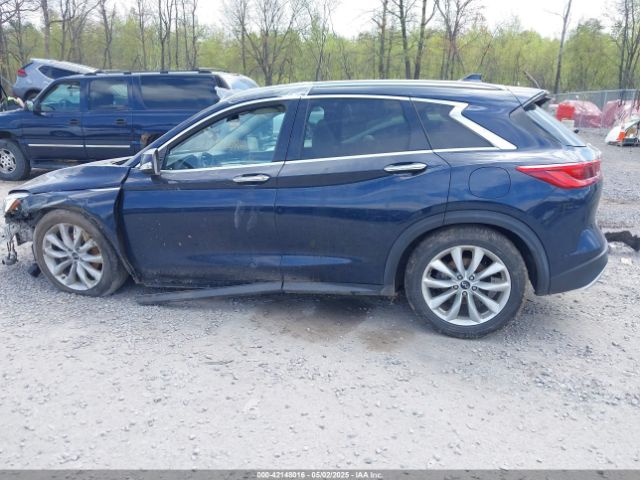 3PCAJ5M31KF126200 Infiniti Qx50 Essential