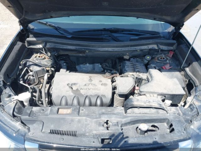 JA4AZ3A34JZ057524 Mitsubishi Outlander Es