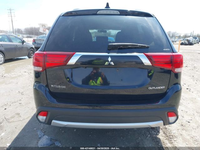 JA4AZ3A34JZ057524 Mitsubishi Outlander Es