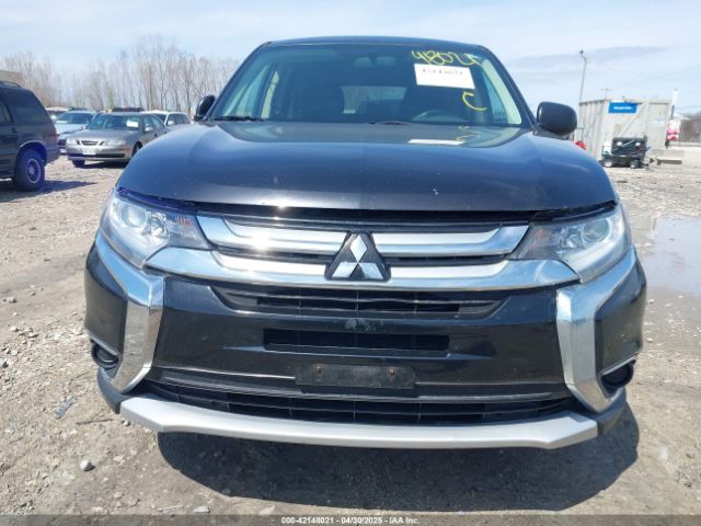 JA4AZ3A34JZ057524 Mitsubishi Outlander Es
