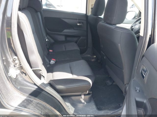 JA4AZ3A34JZ057524 Mitsubishi Outlander Es