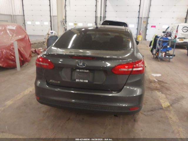 1FADP3E29FL275775 Ford FOCUS S