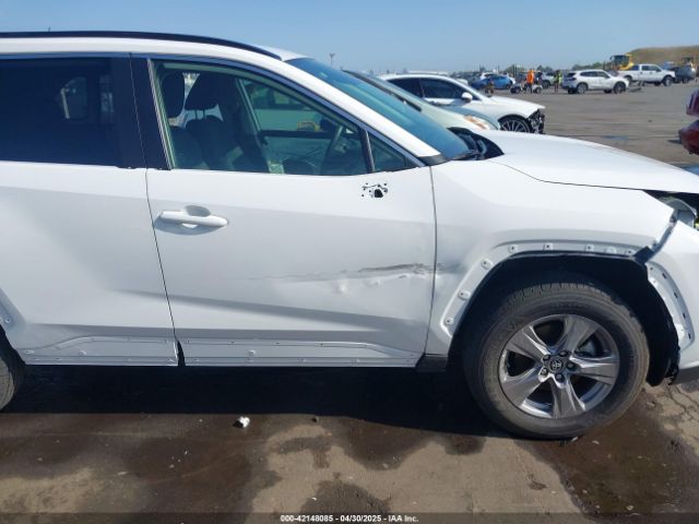 JTMMWRFV9SD277068 Toyota Rav4 Hybrid Le