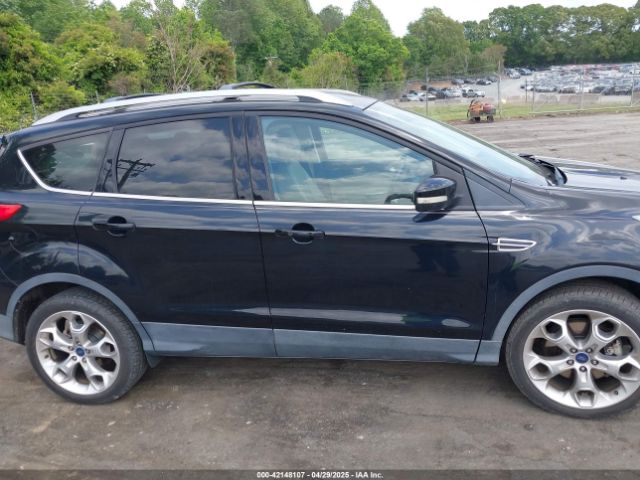 1FMCU0J94GUB87949 Ford Escape Titanium