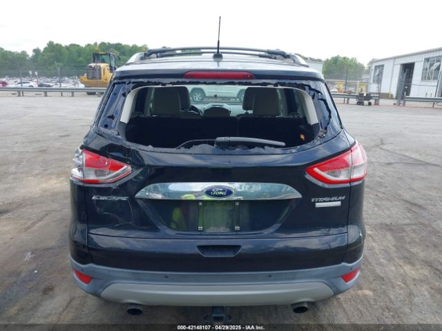 1FMCU0J94GUB87949 Ford Escape Titanium