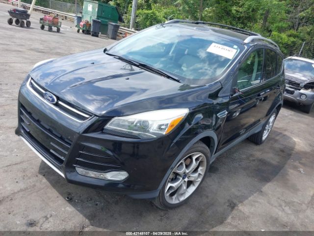 1FMCU0J94GUB87949 Ford Escape Titanium