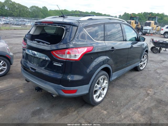1FMCU0J94GUB87949 Ford Escape Titanium