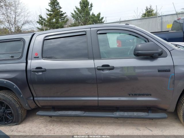 5TFDW5F12KX812164 Toyota Tundra Sr5 5.7l V8