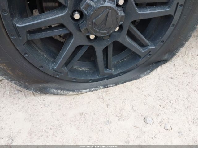 5TFDW5F12KX812164 Toyota Tundra Sr5 5.7l V8