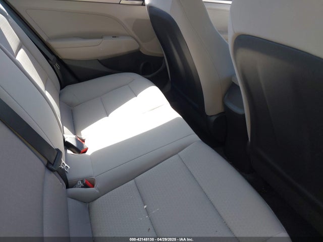 5NPD74LF6JH287837 Hyundai ELANTRA SE