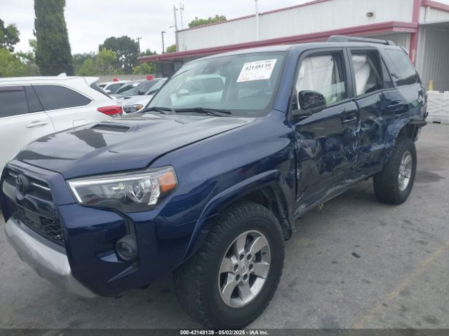 2022 TOYOTA 4RUNNER JTEPU5JR9N6051736 Photo 1