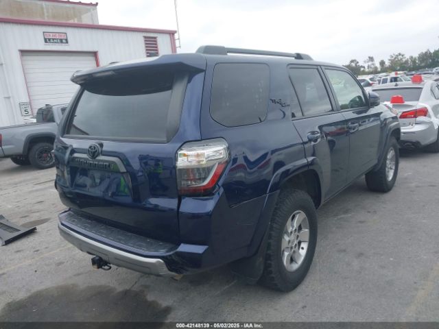 2022 TOYOTA 4RUNNER JTEPU5JR9N6051736 Photo 3