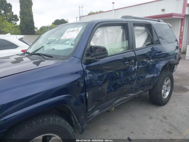 2022 TOYOTA 4RUNNER JTEPU5JR9N6051736 Photo 5