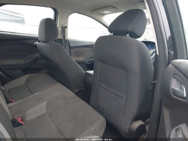 1FADP3F25EL439519 Ford FOCUS SE