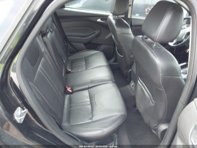 1FADP3F29EL154807 Ford FOCUS SE