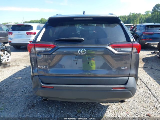 2T3C1RFV7NC195861 Toyota Rav4 Xle Premium