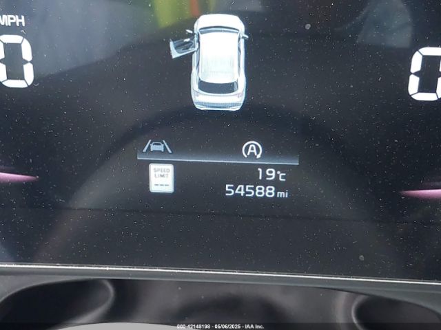 5XYK6CAF1PG009970 KIA Sportage X-line
