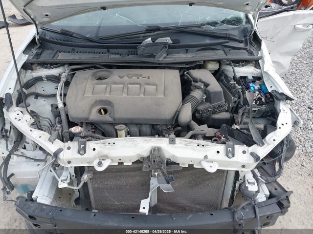 5YFBURHE8JP788860 Toyota COROLLA LE