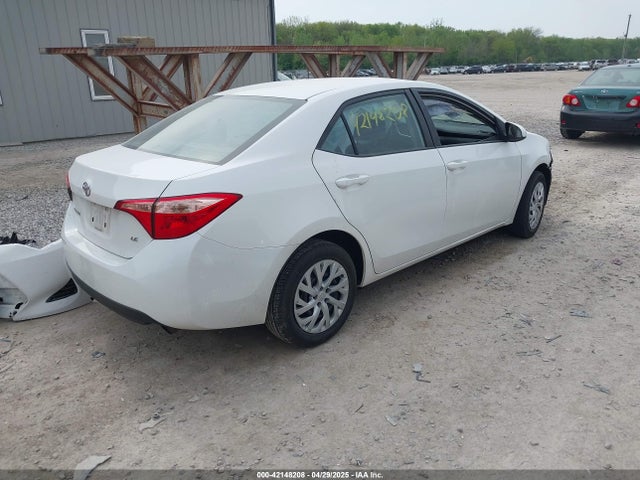 5YFBURHE8JP788860 Toyota COROLLA LE