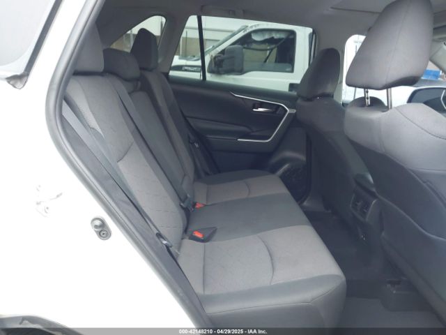 2T3W1RFV8KW030117 Toyota Rav4 Xle