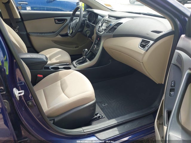5NPDH4AE7EH529807 Hyundai ELANTRA SE