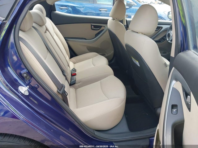 5NPDH4AE7EH529807 Hyundai ELANTRA SE