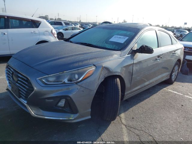 2018 HYUNDAI SONATA 5NPE24AF9JH623745 Photo 1