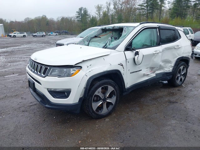 3C4NJDBB0HT635324 Jeep Compass