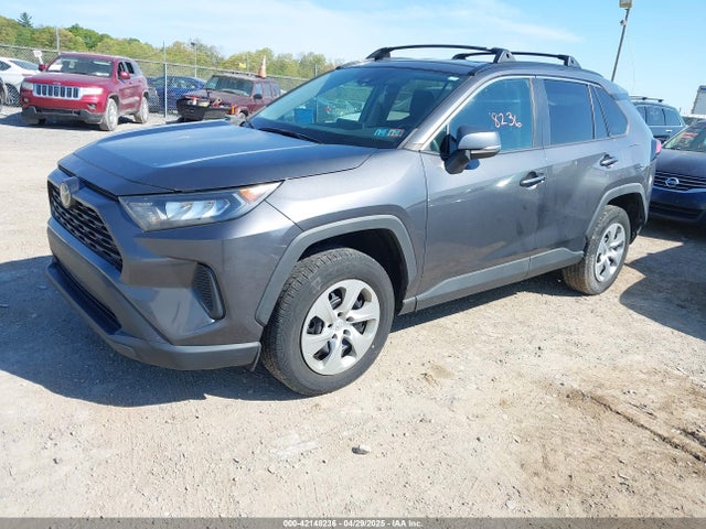 2T3G1RFV9LW089456 Toyota RAV4 LE
