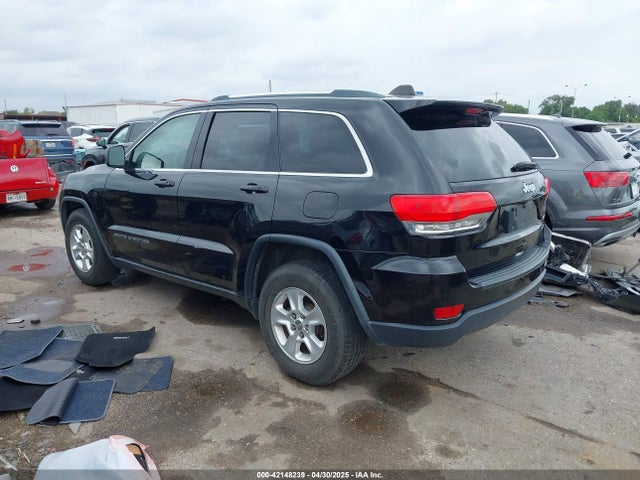 1C4RJEAG3HC647337 Jeep Grand Cherokee Laredo 4x2
