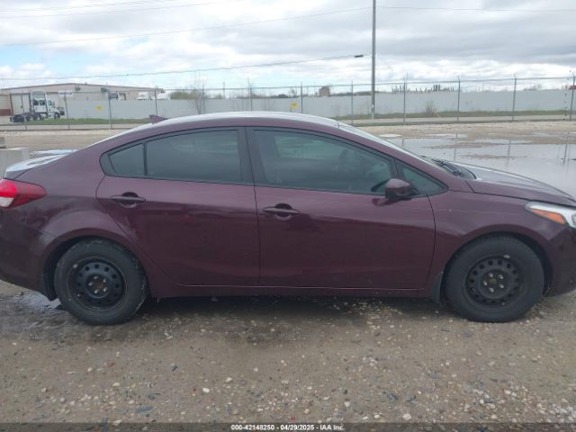 3KPFK4A75HE061483 KIA FORTE LX